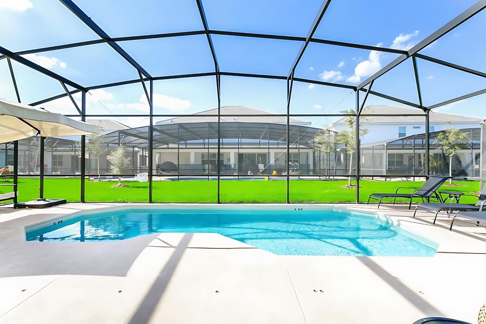 10Br Luxury Home Near Disney W Pool & Games Room 키시미 외부 사진